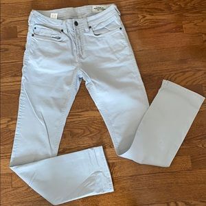 Men’s slim Buffalo jeans